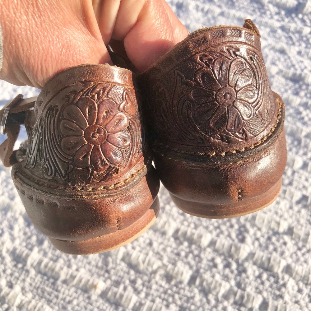 Jasper & Jeera Anthropologie Embellished Leather Thong Sandals - Picture 2 of 10